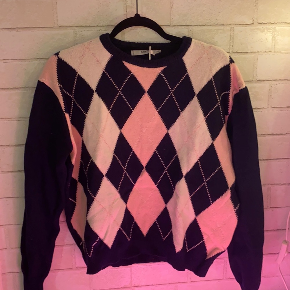 Adika sweater